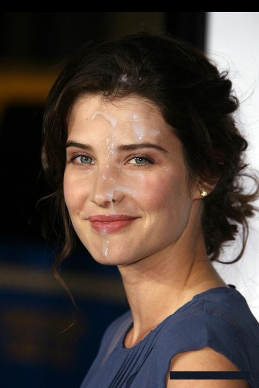 Cobie Smulders Celebrity Leaked Nude Photo sexy 10 
